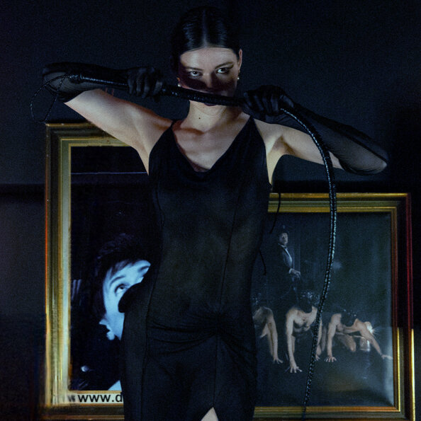 07.Mistress_Cohbra_Handschuh.jpg