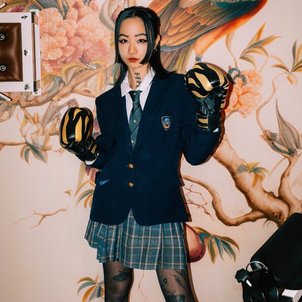 15.Mistress_Koto_Schuluniform.jpg