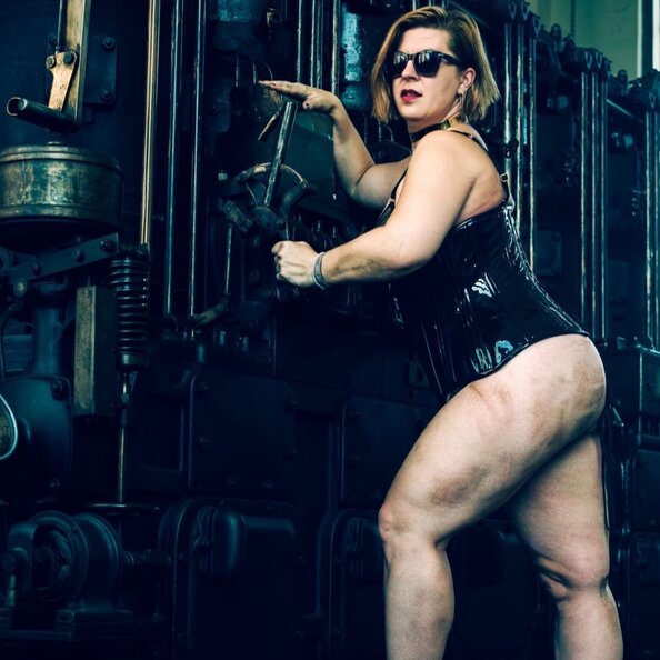 35.tessa-rubin.jpg